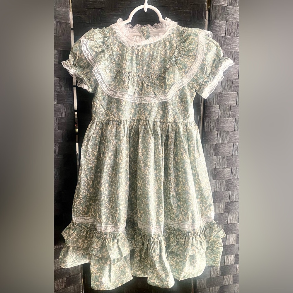 ✨GUCCI✨Girls Embroidered Green Flower/Vine Leaf Lace Party Kids Dress Sz 140